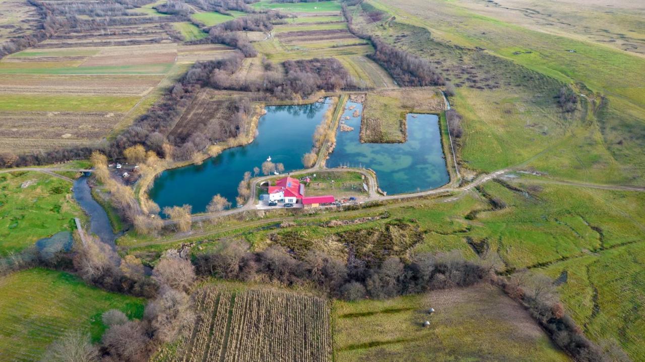 Отель Casa De La Balta Rieni Экстерьер фото